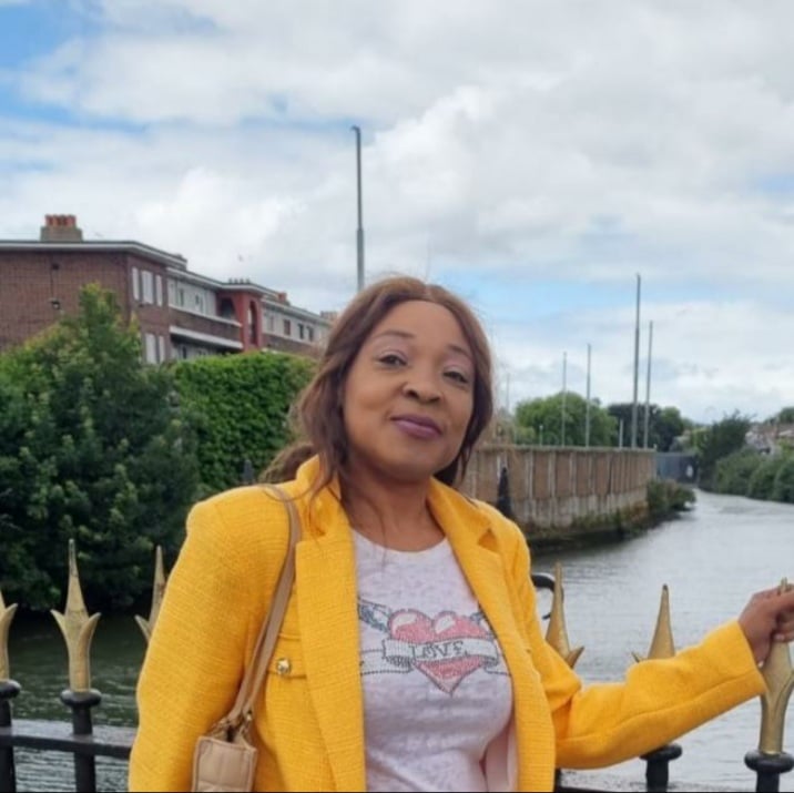 Carolina Oyo Sam. Secretaria de la asociación Guinea Provida